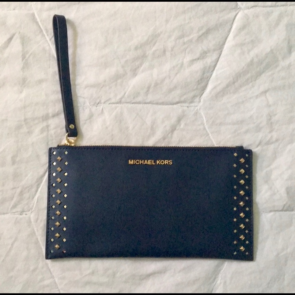NWOT💕 Micheal Kors Clutch/Wristlet🥰